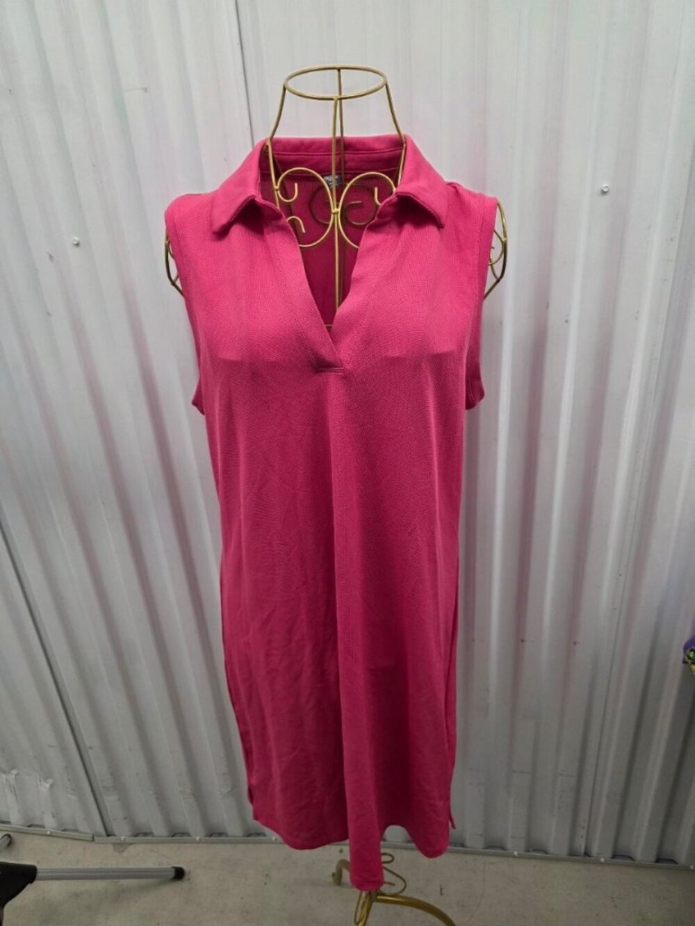 Joe Fresh Active Women's Fuchsia Pink M Sleeveless Collared Polo Top Stretch